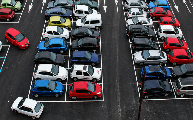 Parking en Ibiza Ciudad: guía local para aparcar fácil 