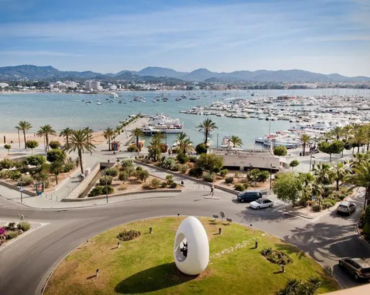 Hostal boutique en San Antonio Ibiza cerca del centro, el puerto y la playa