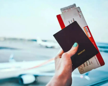 Reserva anticipada de vuelo a Ibiza para ahorrar en verano