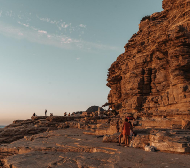 Punta Galera, rocas planas y mar cristalino para snorkel cerca de San Antonio, Ibiza | hostal boutique en San Antonio Ibiza