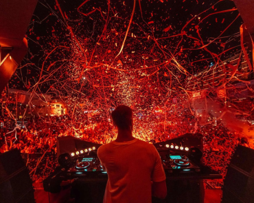 I Love Reggaeton Opening Ushuaïa Ibiza 2026 | hostal boutique en San Antonio Ibiza