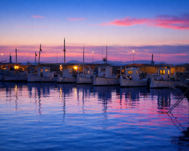 Llegada al puerto de La Savina, Formentera: inicio de la ruta en un día | hostal boutique en San Antonio Ibiza