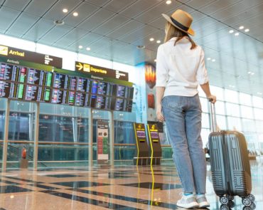 Búsqueda de vuelos baratos a Ibiza en verano con fechas flexibles