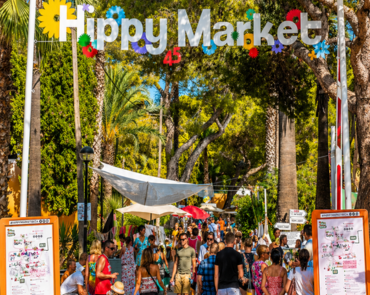 Mercadillo hippie en Ibiza | hostal boutique en San Antonio Ibiza