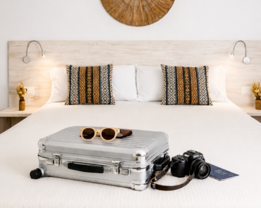 Habitaciones privadas en hostal boutique en San Antonio Ibiza con baño privado y comodidad